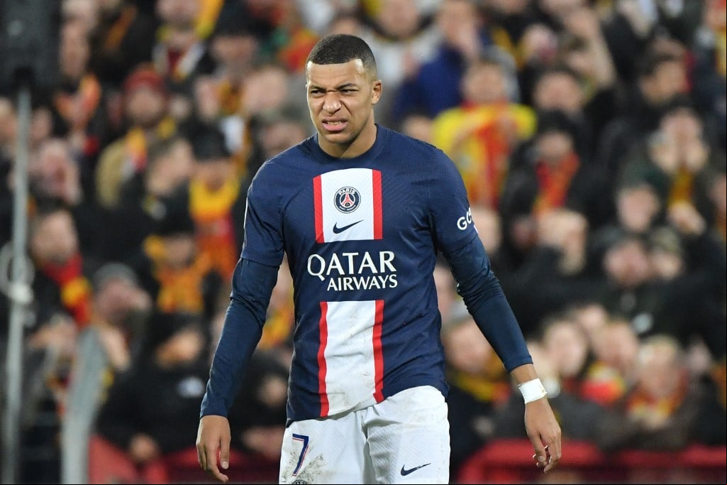 Presidente do PSG manda indireta para Mbappé. (FRANCOIS LO PRESTI / AFP)