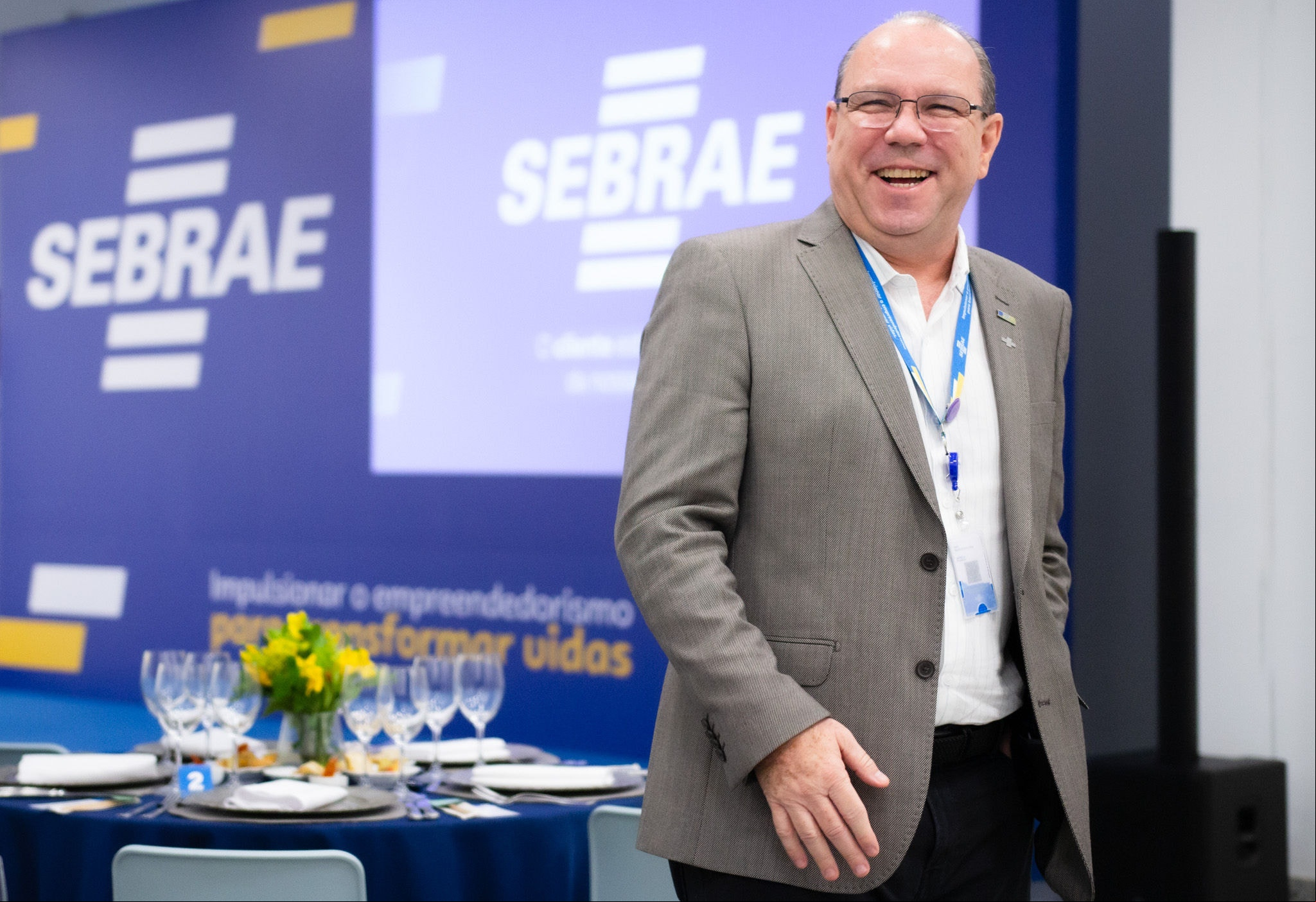O presidente do Conselho Deliberativo do Sebrae Minas, Marcelo de Souza e Silva, feliz com o encontro entre o Sebrae Minas e a Comunicação de Minas